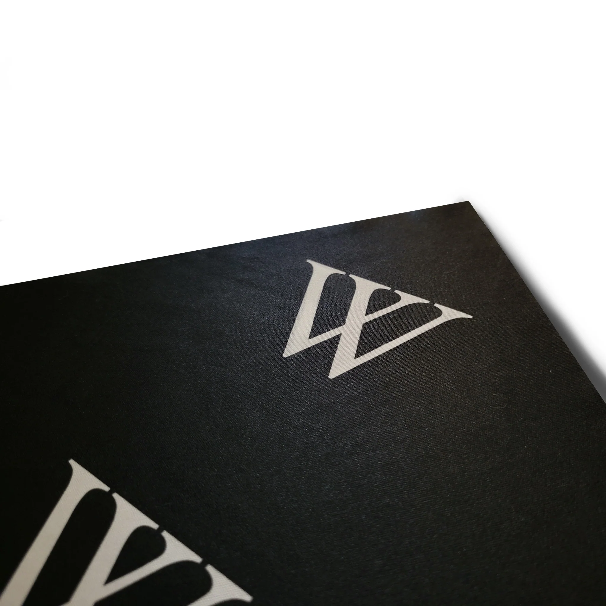 'W' Bandanas - Image 7